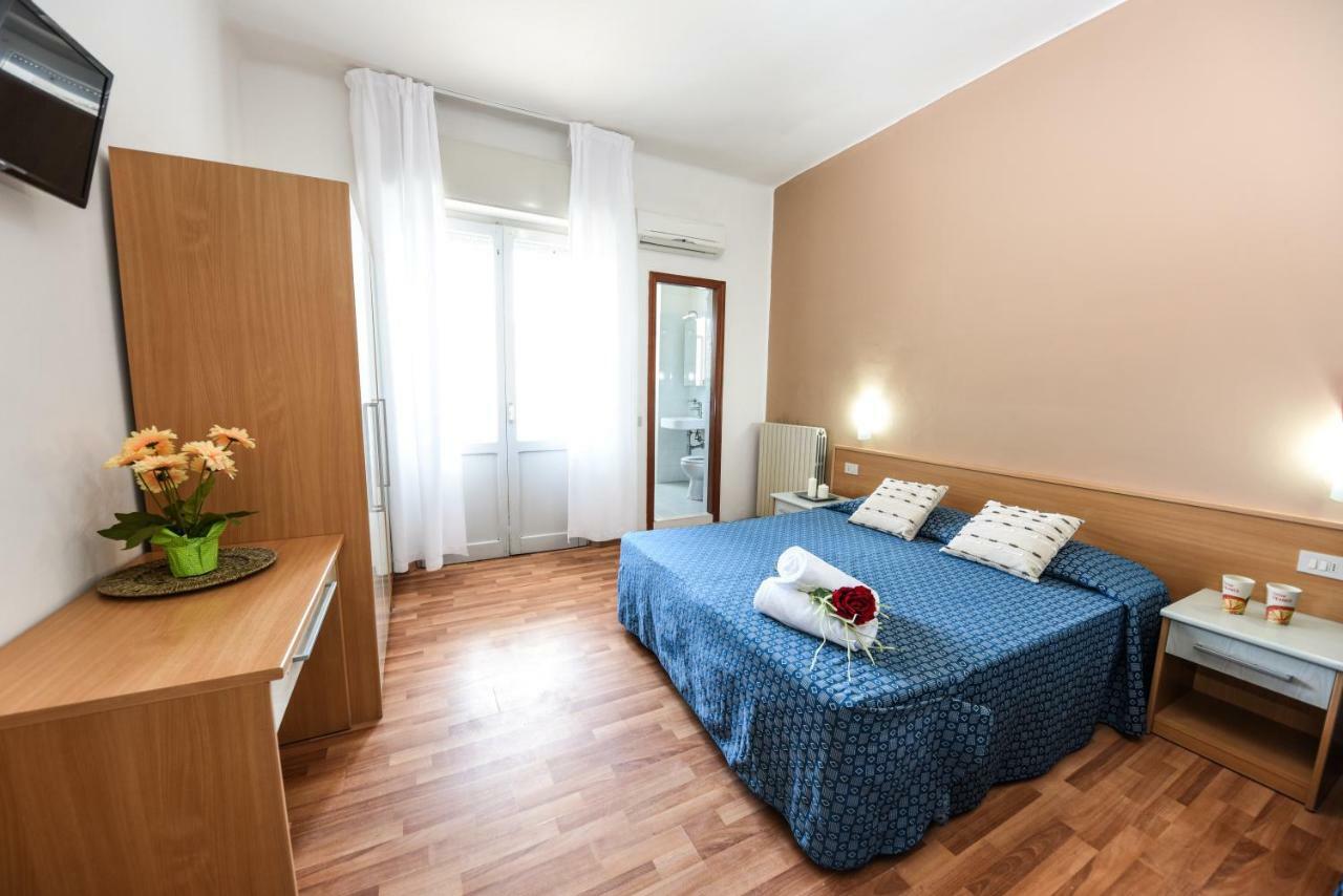 Hotel Miramare Marotta Luaran gambar