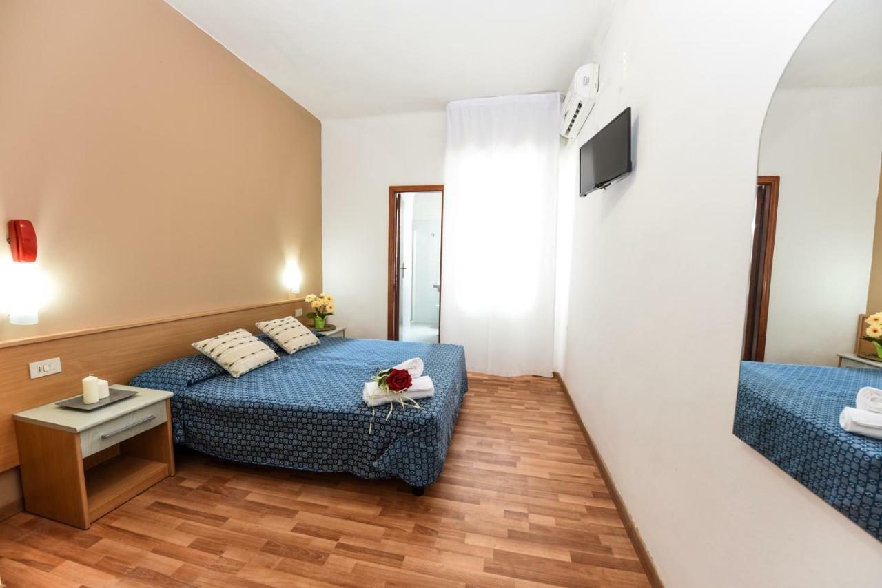Hotel Miramare Marotta Luaran gambar