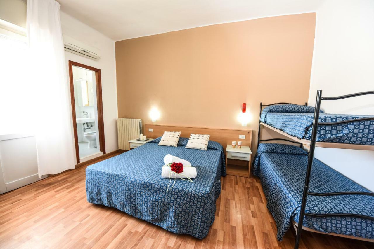 Hotel Miramare Marotta Luaran gambar