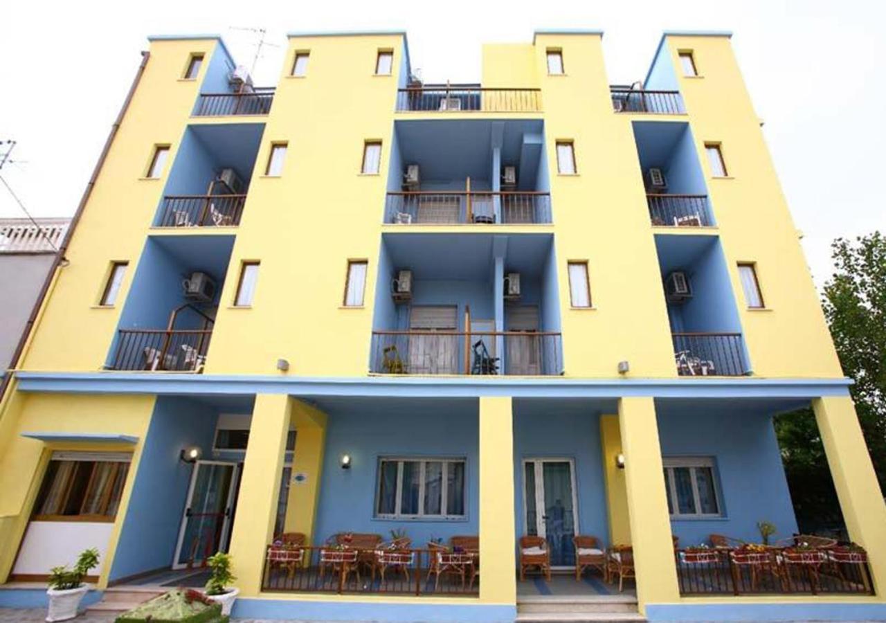 Hotel Miramare Marotta Luaran gambar